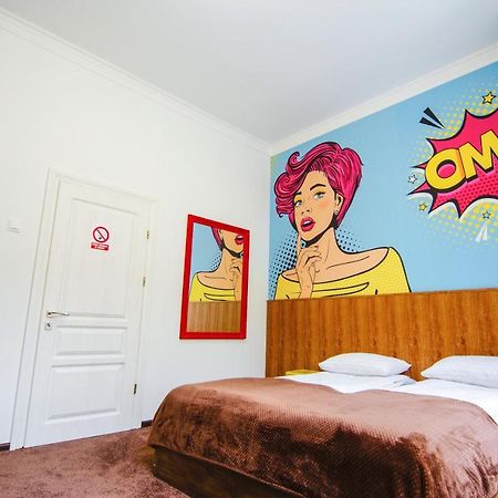 Pop Art Hostel 리비프 외부 사진